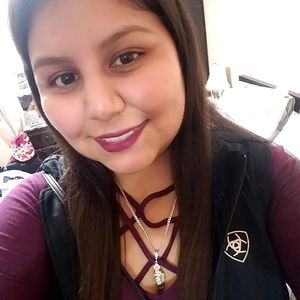 Meet your Posher, Mayra